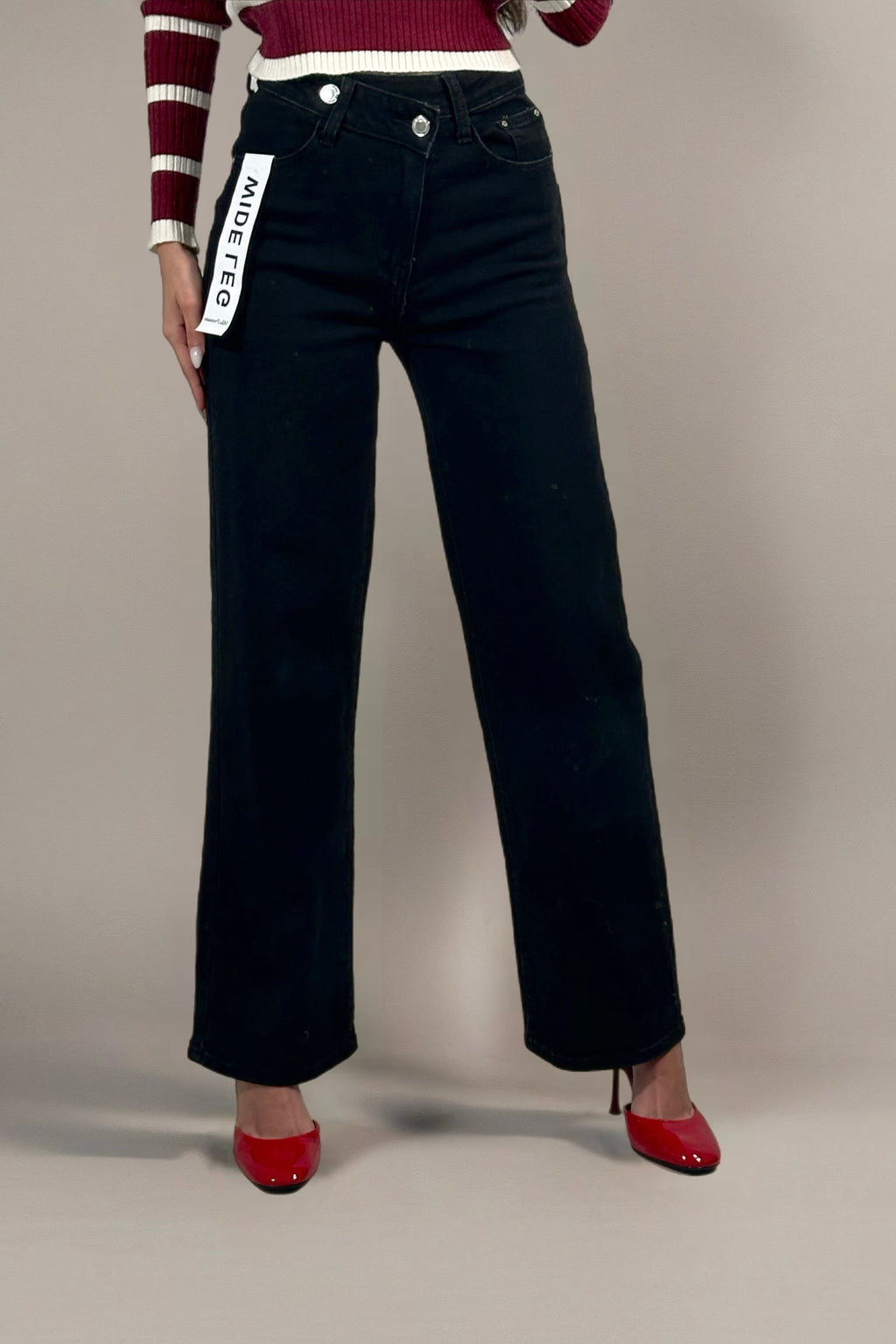 JEANS WIDE LEG CINTURA CRUZADA TIRO MEDIO